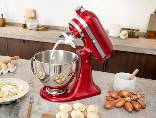 KitchenAid Artisan 4,8 L — robot pâtissier à tête inclinable